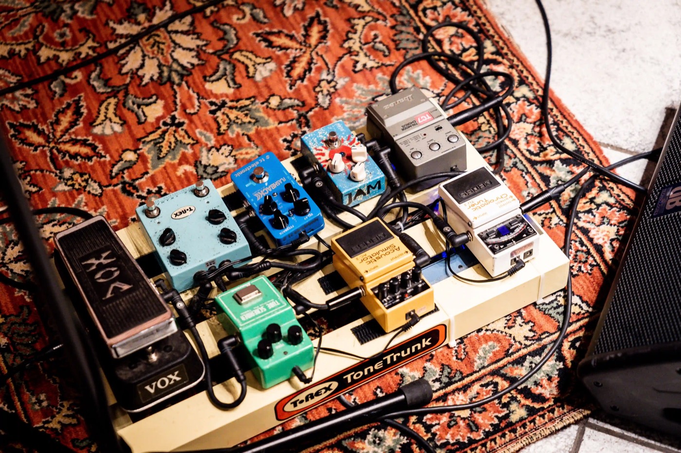 Mua pedalboard giá tốt cần kiểm tra bố cục pedal
