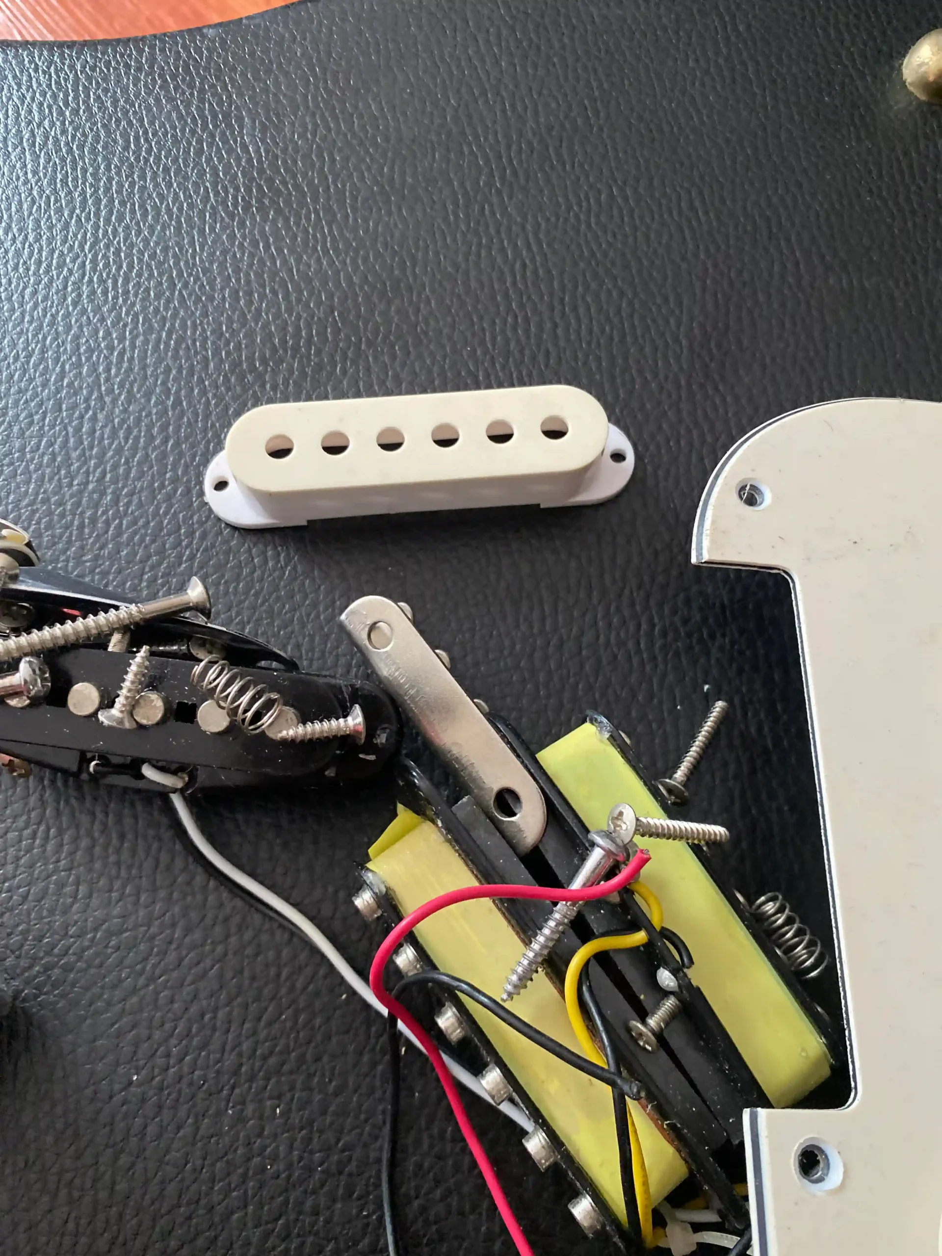 pickup đàn guitar điện